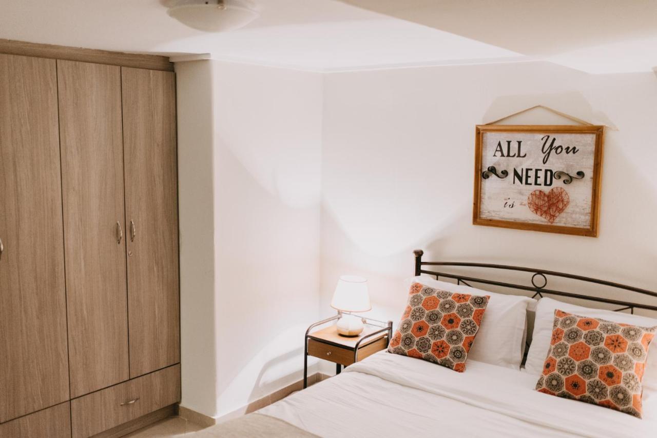 Best House, Central Aprtm., Agiou Nikolaou, Patra المظهر الخارجي الصورة